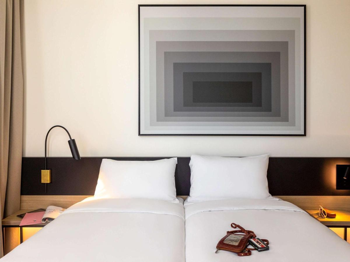 Отель Ibis Brussels Гроот-Бейгарден Экстерьер фото