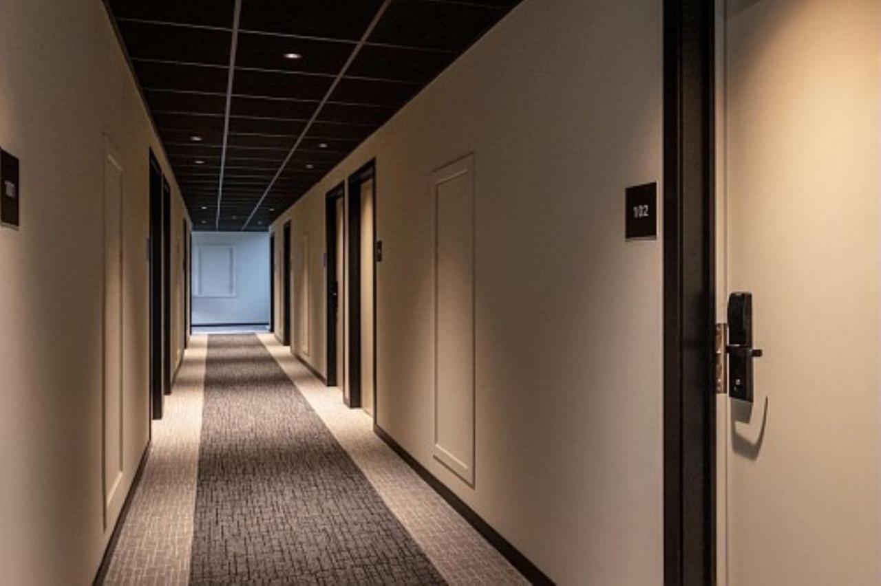 Отель Ibis Brussels Гроот-Бейгарден Экстерьер фото